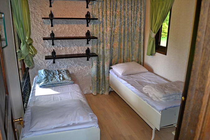 Schlafzimmer 3 mit 2 Einzelbetten