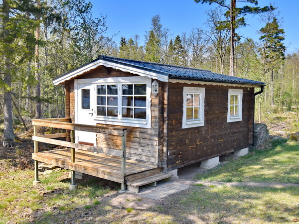 Gästehaus im Garten mit Doppelbett