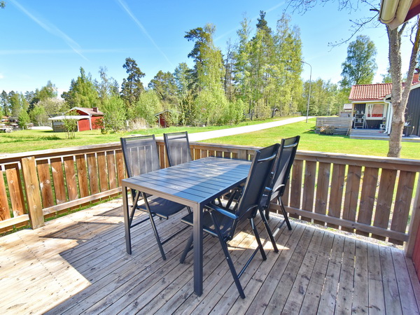 Terrasse vor dem Haus