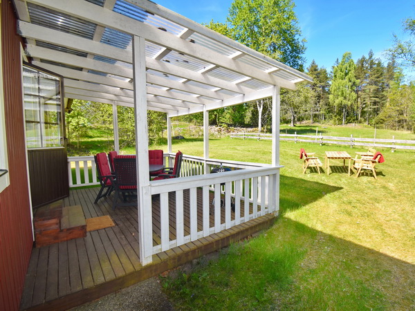 überdachte Terrasse